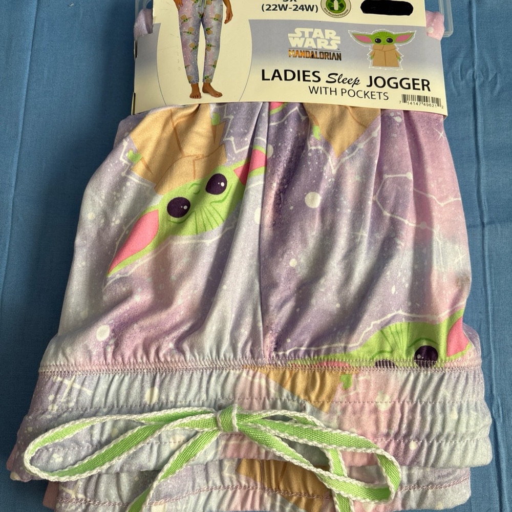 Ladies Star Wars sleep jogger with pockets - Picture 2 of 2